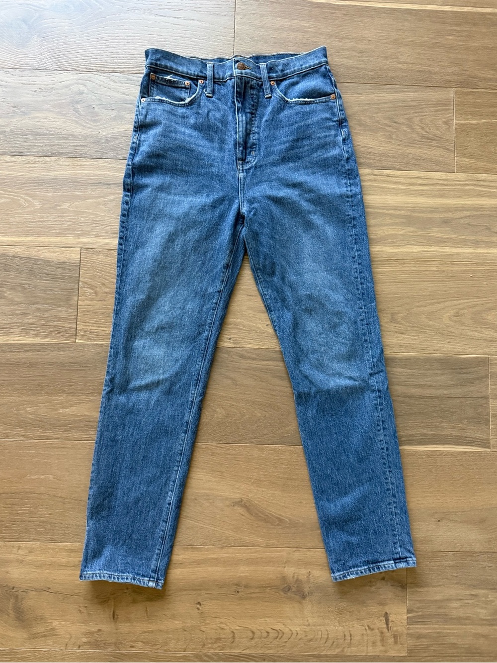 Madewell The Mom Jean - size 29